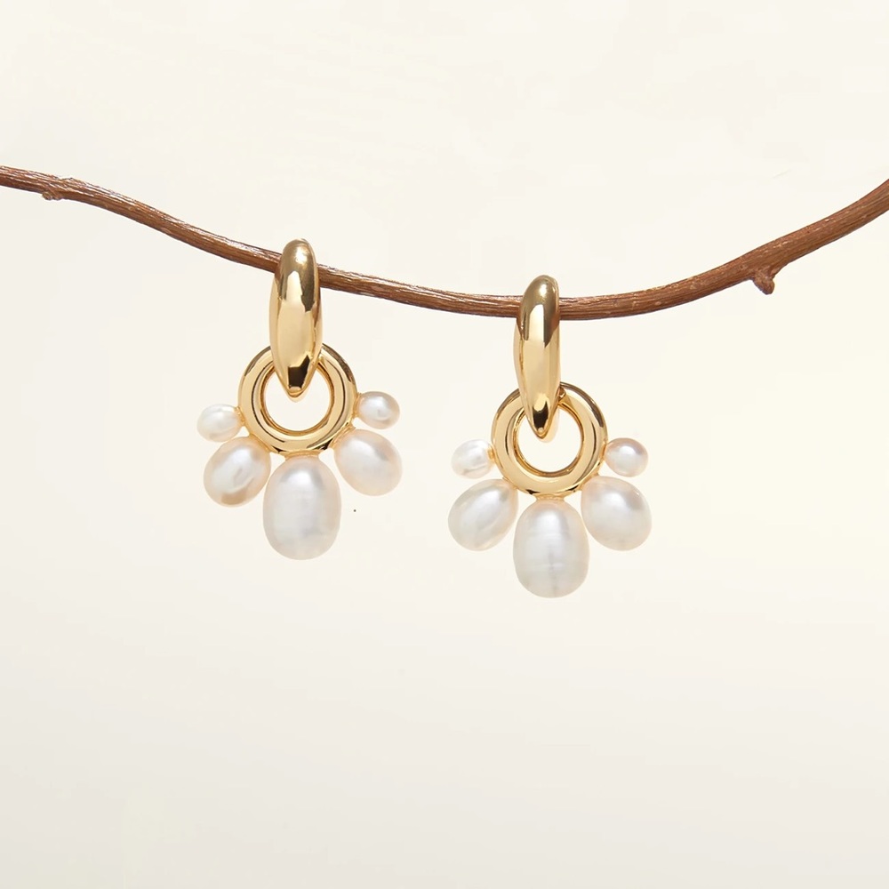 Mignonne Gavigan Margot pearl drop earrings